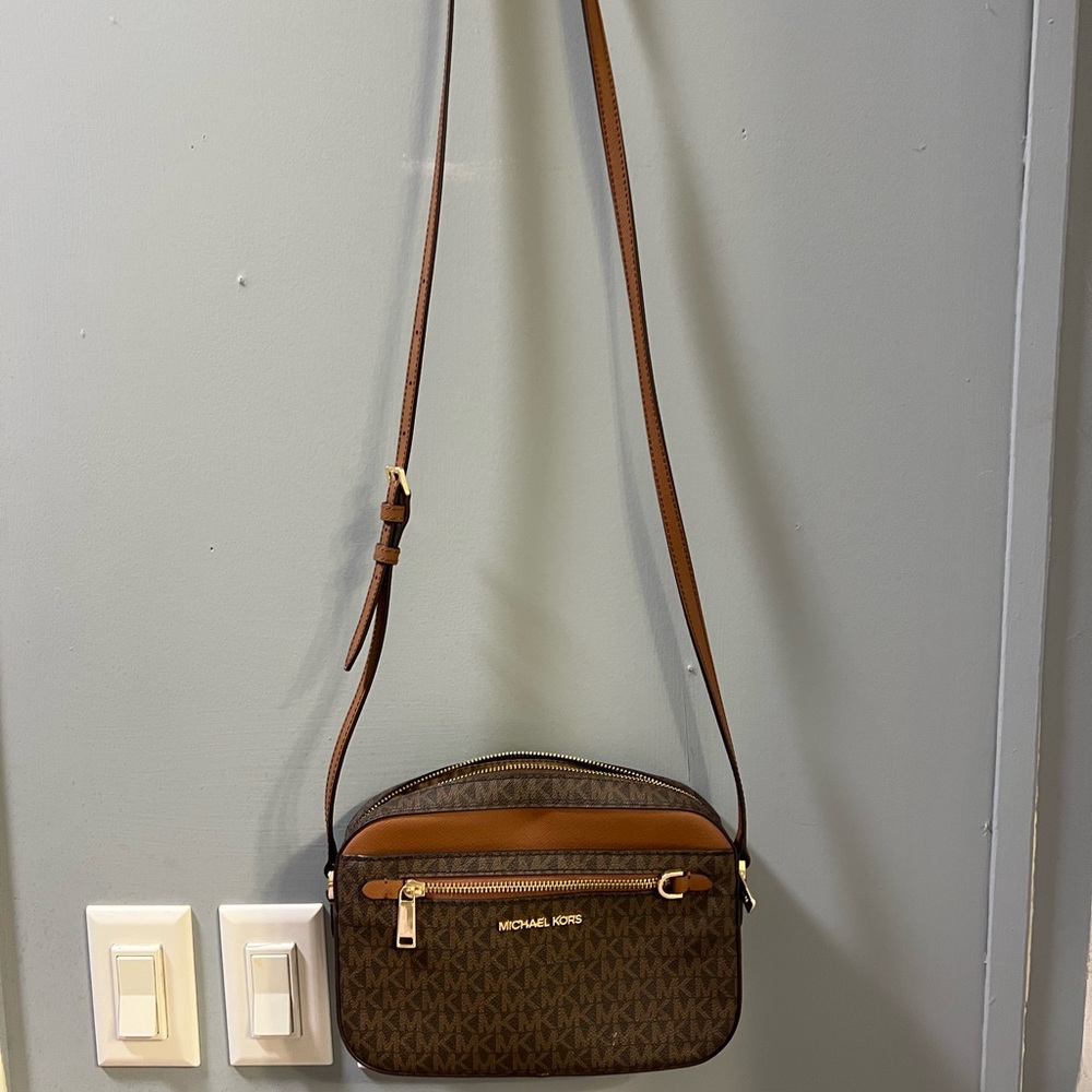 Michael Kors crossbody